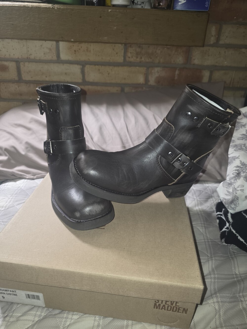 Steve Madden Dark Brown Leather Strap Ankle Booties - Picture 2 of 3